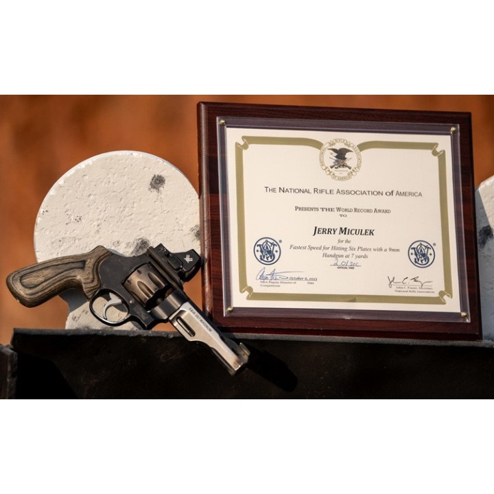 Smith & Wesson - 327 PC - 9X19 Jerry Miculek
